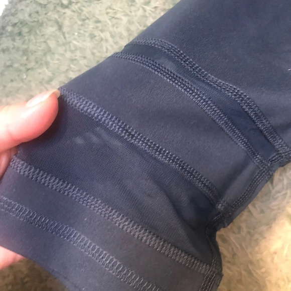 REEBOK TEAL MESH CROPPED ACTIVE LEGGINGS - Picture 3 of 7